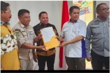 Pemprov Papua Aktifkan Kembali 2 Pejabat Eselon II, Nih Namanya - JPNN.com Papua
