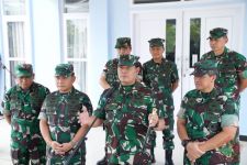 Panglima TNI: Pendekatan Humanis Bukan untuk KKB, tetapi... - JPNN.com Papua