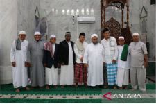 Ustaz Kahar Ajak Umat Islam di Jayapura Jaga Persaudaraan - JPNN.com Papua