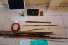 Satgas Damai Cartenz Menggerebek Dua Rumah Diduga Tempat Persembunyian KKB, Hasilnya?  - JPNN.com Papua