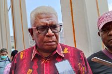 Johannes Rettob Optimistis Ganjar Akan Menang di Papua Tengah - JPNN.com Papua