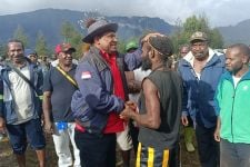 Rakyat Berpesta untuk Peringati 15 Tahun Kabupaten Puncak dan 10 Tahun Kepemimpinan Willem Wandik - JPNN.com Papua