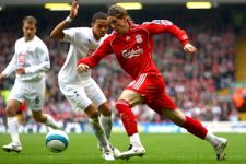 Torres Bertahan di Liverpool - JPNN.com