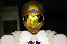 Robonaut Siap ke Luar Angkasa - JPNN.com