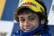 Demi Ducati, Rossi ubah Gaya - JPNN.com