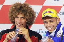 Simoncelli Siap Beri Bukti - JPNN.com