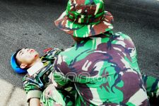 Latihan Perang, Anggota Pasukan Elit Malaysia Sakit Perut - JPNN.com