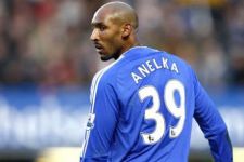 Ogah Tunduk Kepala, Fans Kecam Anelka - JPNN.com