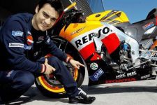 Pebalap MotoGP Ingin Perubahan Ban Depan - JPNN.com