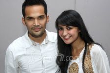 Shireen Sungkar Dilamar 17 Agustus - JPNN.com