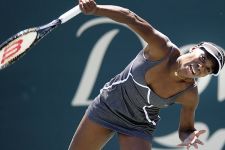 Tekuk Wozniacki, Venus Tembus Final - JPNN.com