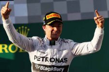 Giliran Rosberg Kuasai Latihan Bebas Kedua - JPNN.com