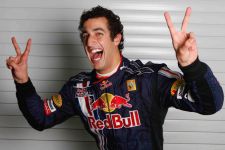 Geser Vettel, Ricciardo Jadi Anak Emas Red Bull - JPNN.com