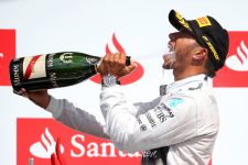 Hamilton Kampiun GP Inggris - JPNN.com