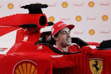 Alonso Isyaratkan Balik ke Ferrari Lagi - JPNN.com