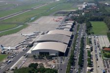Jelang Lebaran, DPR Kritik Fasilitas Bandara Indonesia - JPNN.com