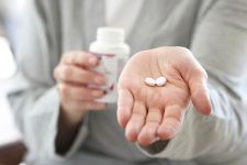 Aspirin Bisa Melindungi Terhadap Kanker Usus Besar - JPNN.com