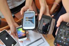 Kelurahan dan Kecamatan Layani Permohonan Warga dari Smartphone - JPNN.com