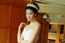 Makin Cantik di Hari Spesial dengan Mahkota - JPNN.com