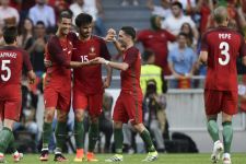 Brace Cristiano Ronaldo Warnai Pesta Tujuh Gol Portugal - JPNN.com