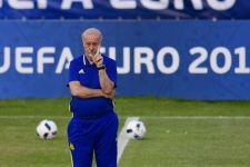 Bergelimang Gelar, Gaji Vicente Del Bosque Ternyata Kalah dari Pelatih Turki - JPNN.com