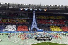 Warna-warni! Begini Keseruan Upacara Pembukaan Euro 2016 - JPNN.com