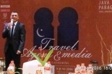 Expat Asal Barcelona ini Kagum Suasana Puasa di Indonesia - JPNN.com