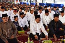 Pangarmatim Santuni Puluhan Anak Yatim - JPNN.com