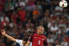 Striker Wales Tak Sabar Bentrok dengan Pepe - JPNN.com