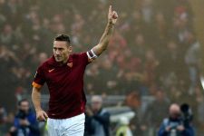 Roma Lebih Pede Jika Legenda Ini di Atas Lapangan - JPNN.com