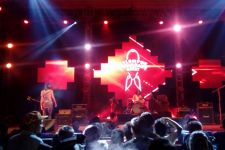 Kelompok Penerbang Roket Sukses Bius Synchronize Fest - JPNN.com