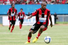 Persipura v Sriwijaya FC: Laga Syarat Gengsi - JPNN.com