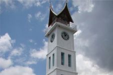 Lebaran, Jam Gadang Dibuka untuk Umum - JPNN.com