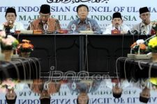 Wagub Jabar: Masyarakat Jangan Terpancing Isu - JPNN.com