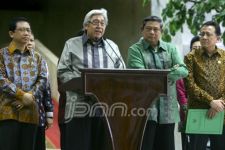 SBY Tetap Ngantor - JPNN.com