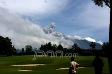 Awan Panas Mulai Ancam Warga Magelang - JPNN.com