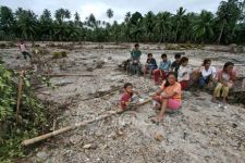 Empat Kapal Perang Bertolak ke Teluk Bayur - JPNN.com