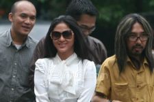 Dewi Persik Lama Gak Ketemu Mulan - JPNN.com