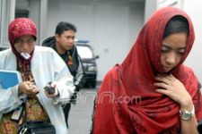 Hamil Kembar, Istri Gayus Segera Lahiran - JPNN.com