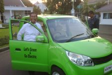 Mobil Listrik jadi Kendaraan Dinas Menteri - JPNN.com