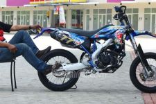 Suzuki Satria FU 150 2008: Supermoto Buser Style - JPNN.com