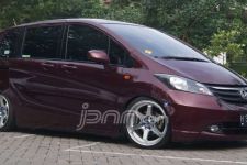 Honda Freed 2010: Aksi Fokus di Kaki - JPNN.com