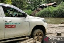 11 Desa Terpencil di Kolaka Timur Teraliri Listrik - JPNN.com Sultra