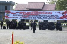 SSK Brimob Sultra Ditugaskan ke Papua, Kawal Objek Vital PT Freeport Indonesia - JPNN.com Sultra