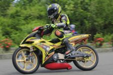 Pembalap Kendari Kuntet Meninggal Kecelakaan di Road Race Muna - JPNN.com Sultra