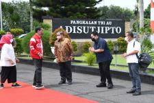 Jokowi Terbang ke Kaltim, Agenda Ritual Adat IKN Nusantara Menanti - JPNN.com Sultra