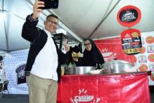 Bangkit di Tengah Pandemi, Wali Kota Sulkarnain Ramaikan Kendari Food Festival - JPNN.com Sultra