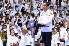Presiden Jokowi Anggap Teriakan 3 Periode Keinginan Masyarakat - JPNN.com Sultra