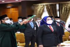 Ali Mazi Bangga Punya Sekda Perempuan Bernama Nur Endang Abbas - JPNN.com Sultra