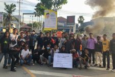 Mahasiswa Kendari Demo, Korlap: Jokowi Mundur atau Kami Lengserkan - JPNN.com Sultra